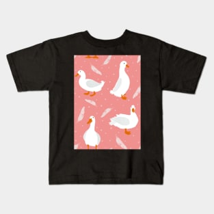 White Pekin Ducks with feathers and dots repeat pattern Kids T-Shirt